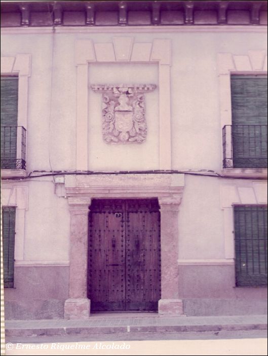 Casa señorial en la Plaza de Cervantes