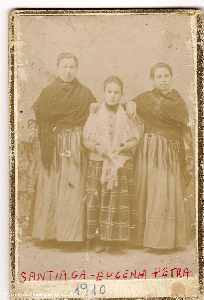 Santiaga, Eugenia y Petra