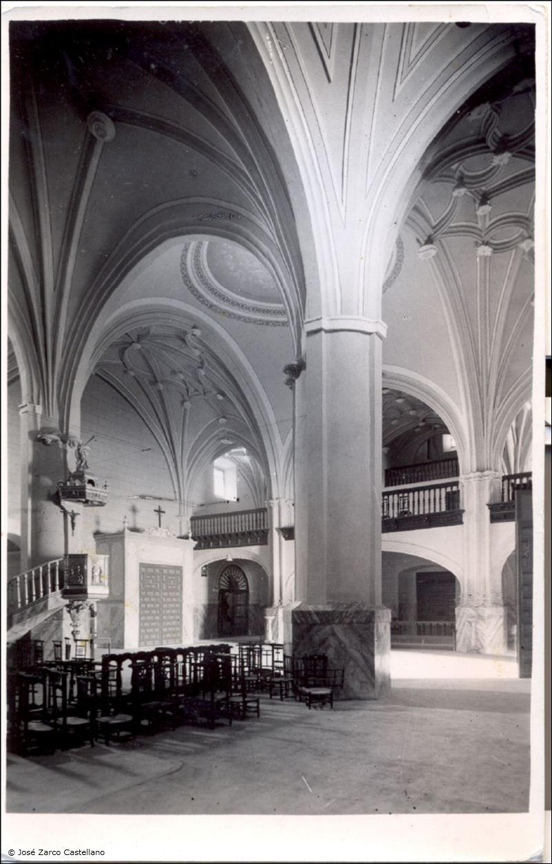 Imagen del interior de la Iglesia tras la reconstrucción en 1942