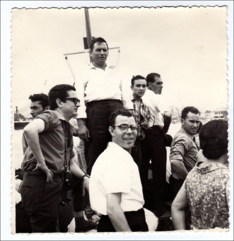 De izqda. a dcha.: Miguel García, Carlos Sacedón, Andrés "Conejo", Matías Moreno, Rafael Peñalver, Manuel "Chato". Timoteo,   El 19 de agosto de 1967.